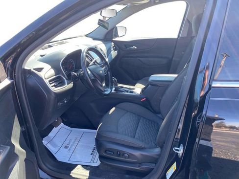 Used 2018 Chevrolet Equinox LT image 10