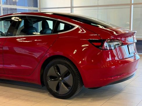 Used 2018 Tesla Model 3 Performance image 13