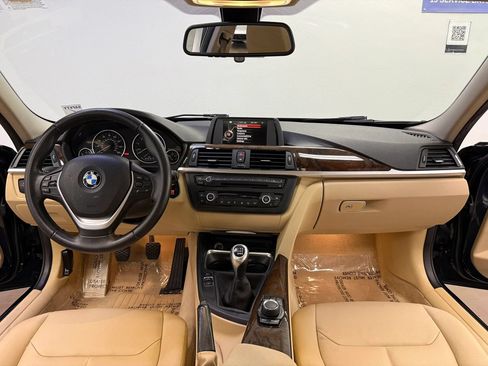 Used 2015 BMW 328i Sedan RWD image 9