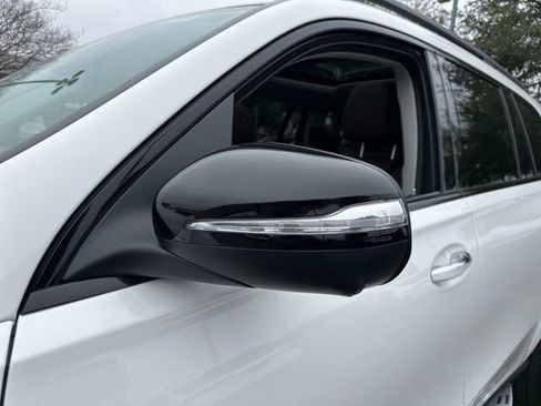 New 2026 Mercedes-Benz GLS 450 4MATIC image 12