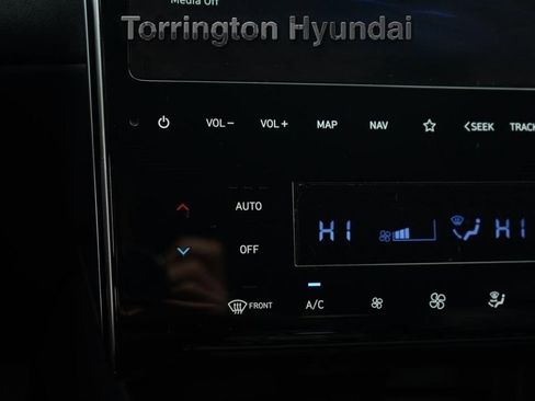 Certified 2023 Hyundai Tucson Limited w/ Cargo Package image 15