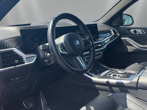 Used 2024 BMW X5 xDrive40i AWD/4WD image 16