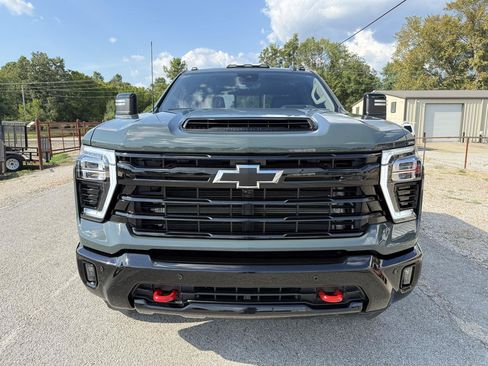 Used 2025 Chevrolet Silverado 2500 LTZ w/ Trail Boss Package AWD/4WD image 10