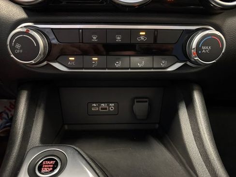 Used 2023 Nissan Sentra SV FWD image 21
