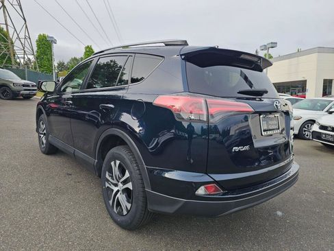 Used 2018 Toyota RAV4 LE w/ All Weather Liner Package AWD/4WD image 5