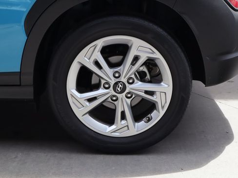 Used 2023 Hyundai Kona SEL FWD image 15