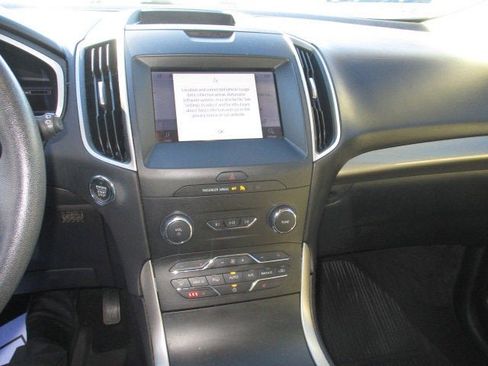 Used 2020 Ford Edge SEL w/ Convenience Package image 15