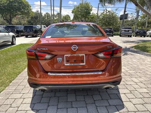 Used 2022 Nissan Altima 2.5 SR FWD image 36
