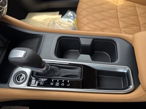 New 2025 Nissan Sentra SV w/ SV Premium Package image 19