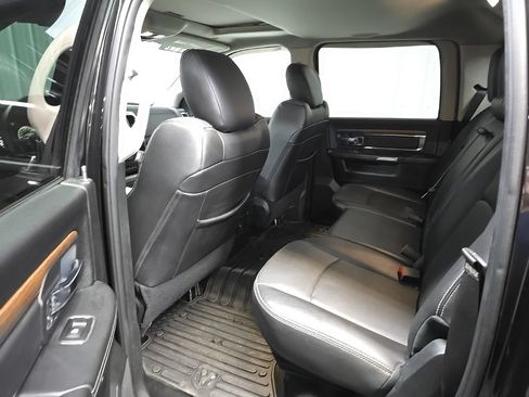 Used 2017 RAM 3500 Laramie w/ Sport Appearance Group AWD/4WD image 31