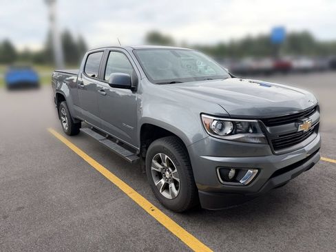 Used 2019 Chevrolet Colorado Z71 AWD/4WD image 4
