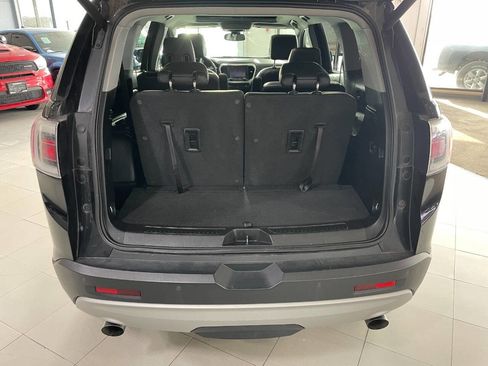 Used 2018 GMC Acadia SLT w/ LPO, Black Accent Package image 7