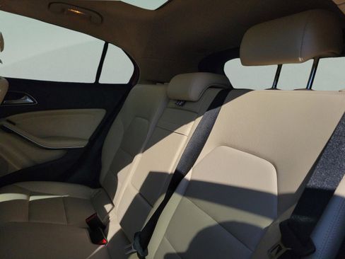 Used 2018 Mercedes-Benz GLA 250 image 5