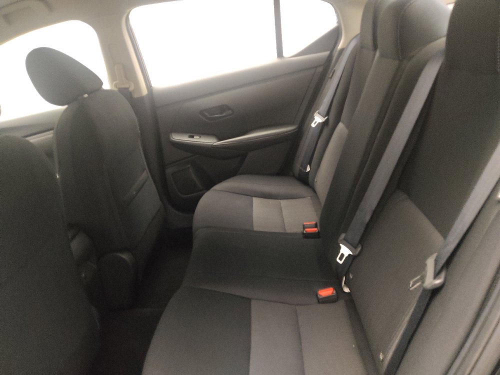 Used 2025 Nissan Sentra SV FWD image 18