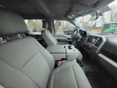 Used 2015 Ford F150 XLT w/ Equipment Group 302A Luxury image 8