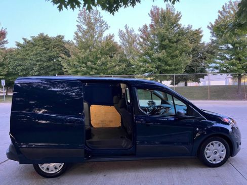 Used 2014 Ford Transit Connect XLT image 29