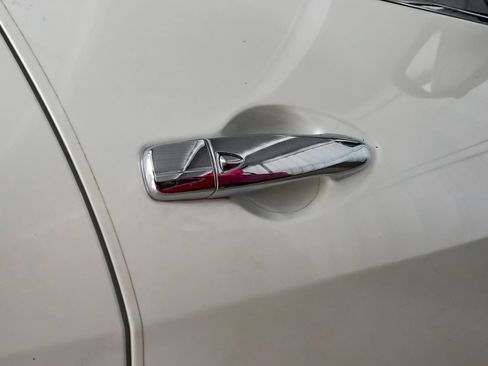 Used 2022 Nissan Maxima Platinum w/ Sport Mat Group FWD image 41