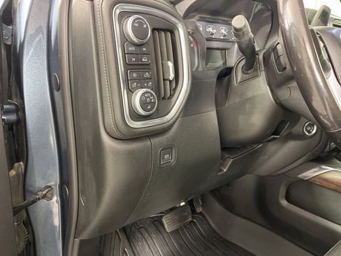 Used 2019 GMC Sierra 1500 SLT w/ SLT Premium Package image 30