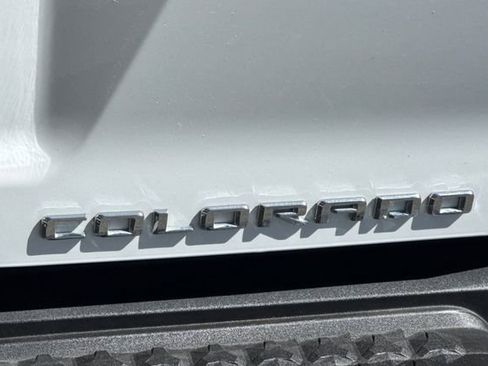 Used 2024 Chevrolet Colorado Z71 w/ Z71 Convenience Package 2 image 47