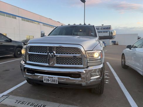 Used 2018 RAM 3500 Laramie w/ Protection Group image 5