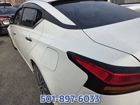 Used 2023 Nissan Altima 2.5 SV AWD/4WD image 6