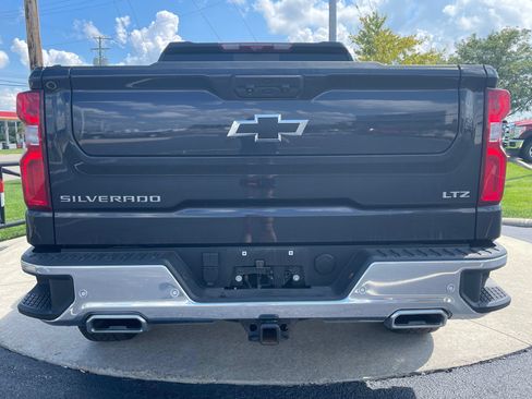 Used 2023 Chevrolet Silverado 1500 LTZ w/ LTZ Premium Package AWD/4WD image 6