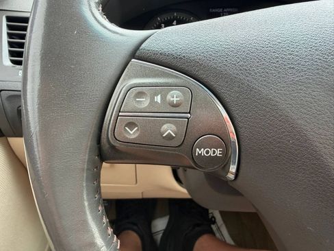 Used 2010 Lexus ES 350 FWD image 32
