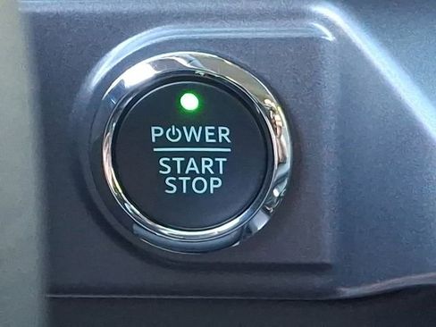 New 2025 Ford F150 Lightning XLT image 19