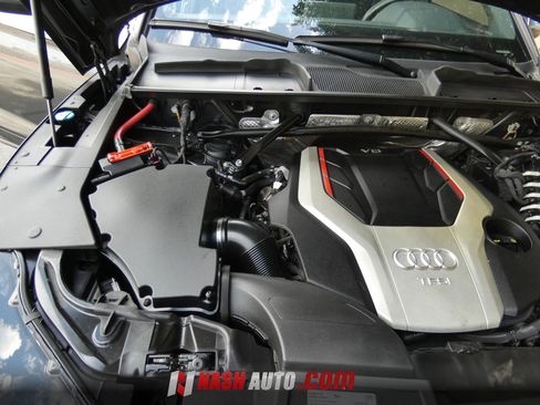 Used 2018 Audi SQ5 Premium Plus w/ S Sport Package AWD/4WD image 77