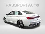 Used 2025 Volkswagen Jetta SEL image 3