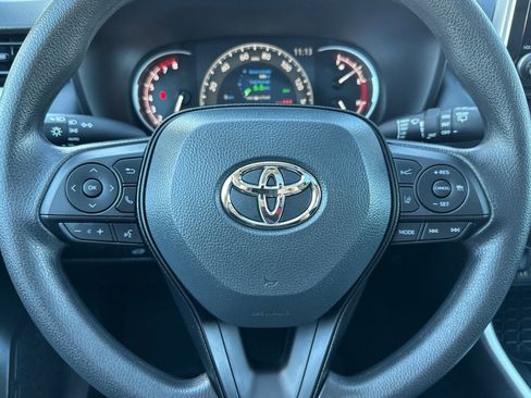New 2025 Toyota RAV4 XLE image 14