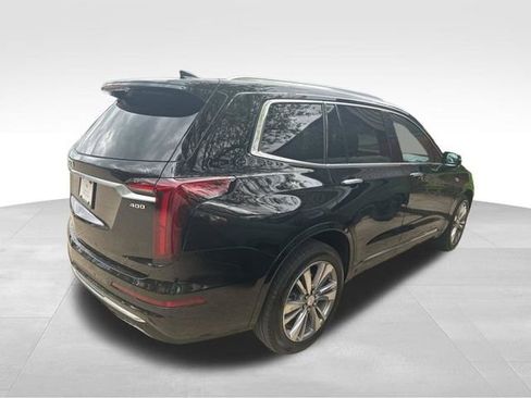 Certified 2024 Cadillac XT6 Premium Luxury AWD/4WD image 5