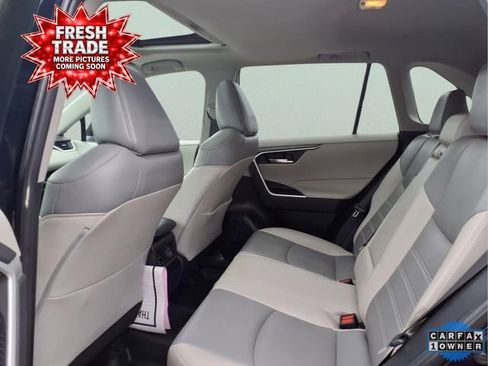 Used 2021 Toyota RAV4 XLE Premium AWD/4WD image 24