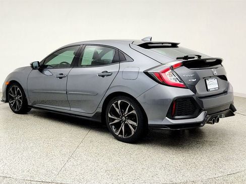 Used 2019 Honda Civic Sport Touring image 7