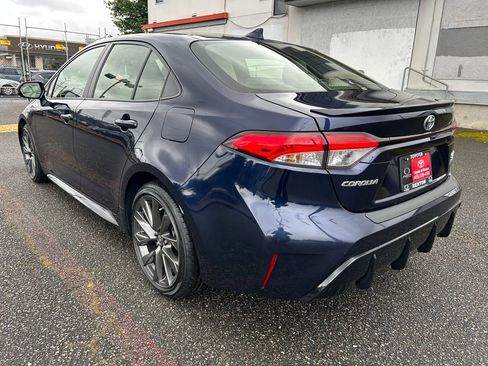 Used 2024 Toyota Corolla SE w/ SE Package FWD image 7
