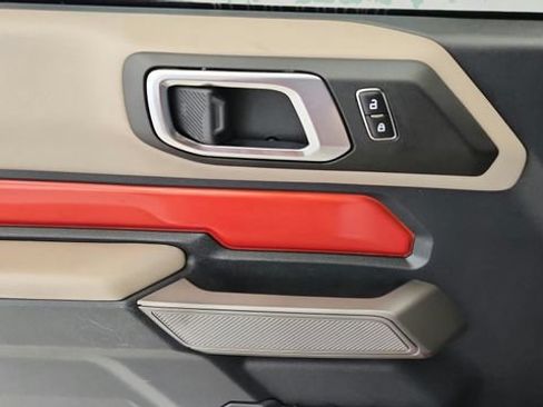 Used 2023 Ford Bronco Wildtrak AWD/4WD image 21