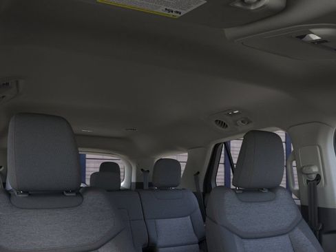 New 2026 Ford Explorer Active RWD image 22