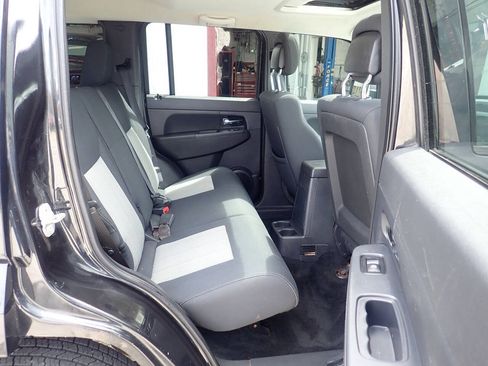 Used 2010 Jeep Liberty Sport w/ Popular Equipment Group AWD/4WD image 25