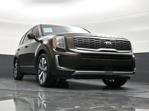 Used 2021 Kia Telluride EX w/ EX Premium Package FWD image 27