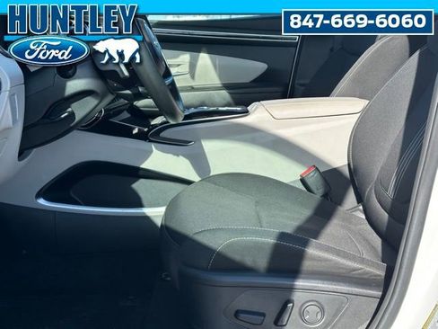 Used 2024 Hyundai Tucson Blue image 15