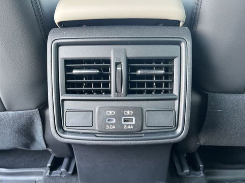 Used 2026 Subaru Forester Premium image 30