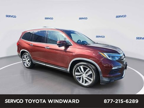 Used 2018 Honda Pilot Touring image 1