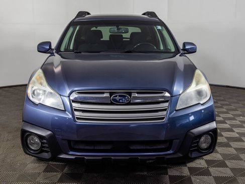 Used 2013 Subaru Outback 2.5i Premium AWD/4WD image 6