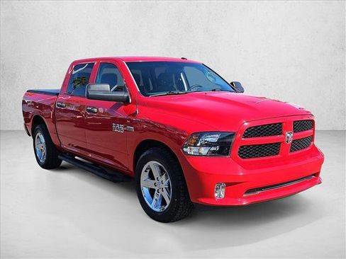 Used 2016 RAM 1500 Express w/ Popular Equipment Group image 3