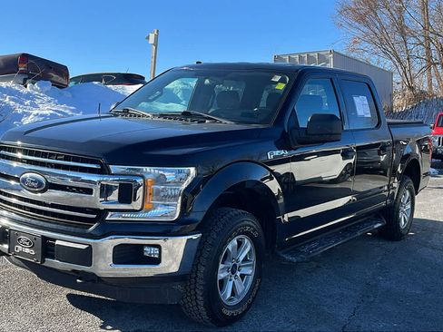 Used 2018 Ford F150 XLT image 3