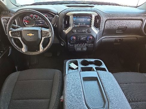 Used 2021 Chevrolet Silverado 1500 LT AWD/4WD image 30