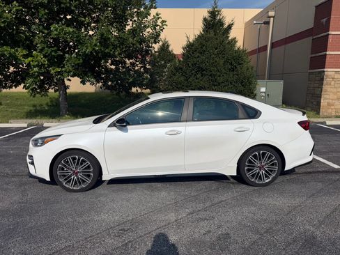 Used 2020 Kia Forte GT FWD image 2