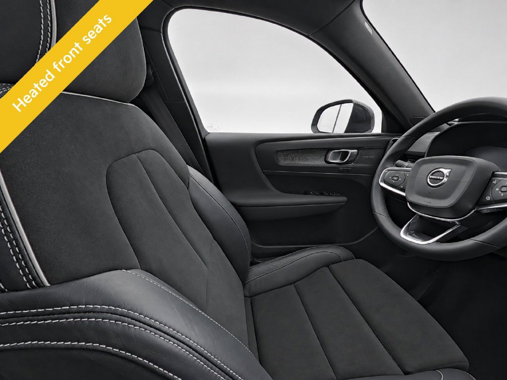 Used 2022 Volvo XC40 T5 R-Design w/ Advanced Package AWD/4WD image 26