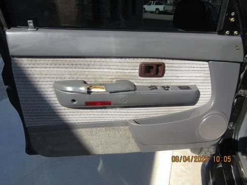 Used 1995 Toyota Tacoma SR5 image 14