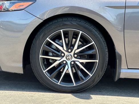 Certified 2022 Toyota Camry SE FWD image 34